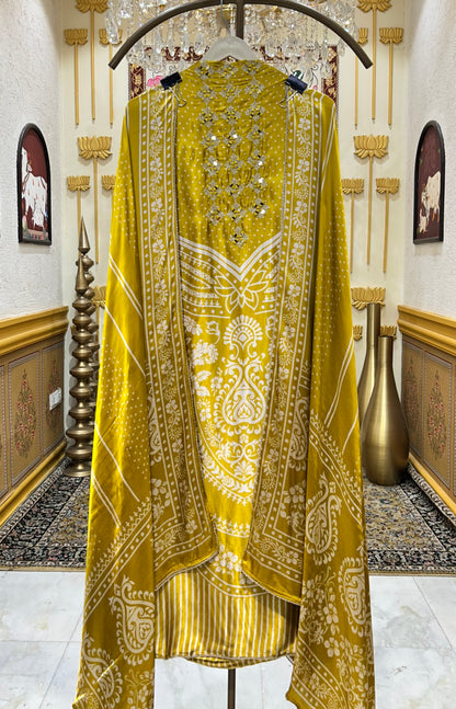 Mehera Gajji Suit