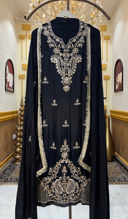 Mahrooh Organza Suit