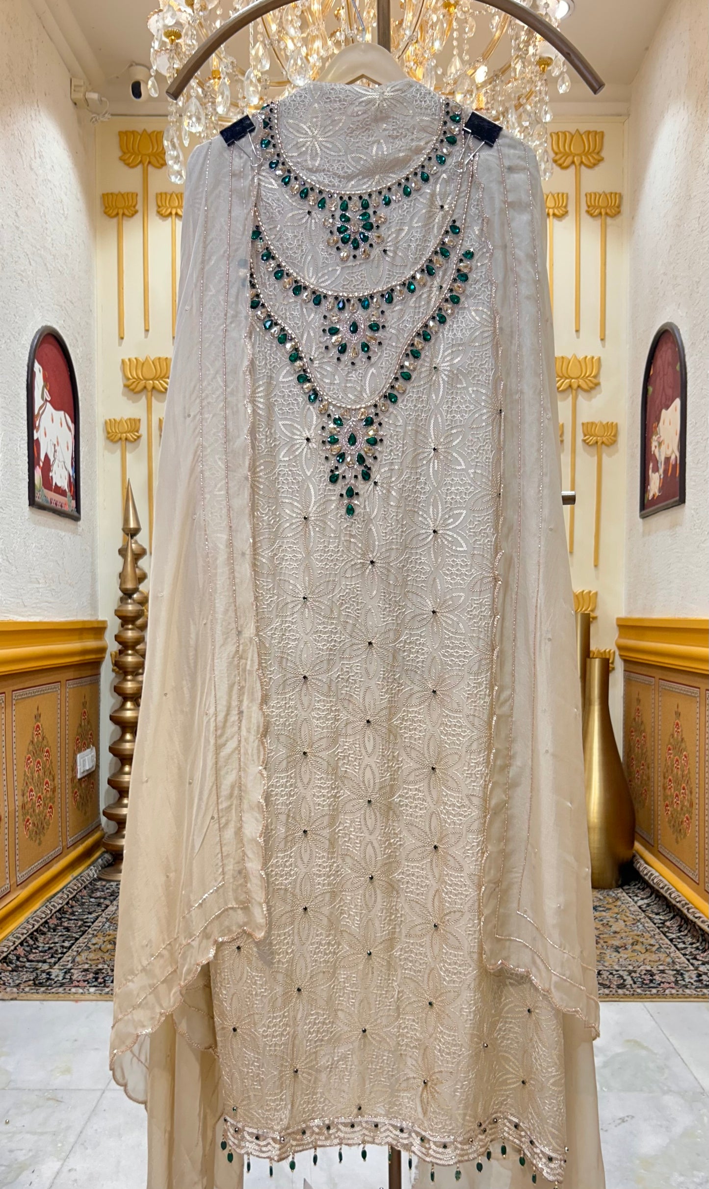 Pearl Éclat Organza Suit