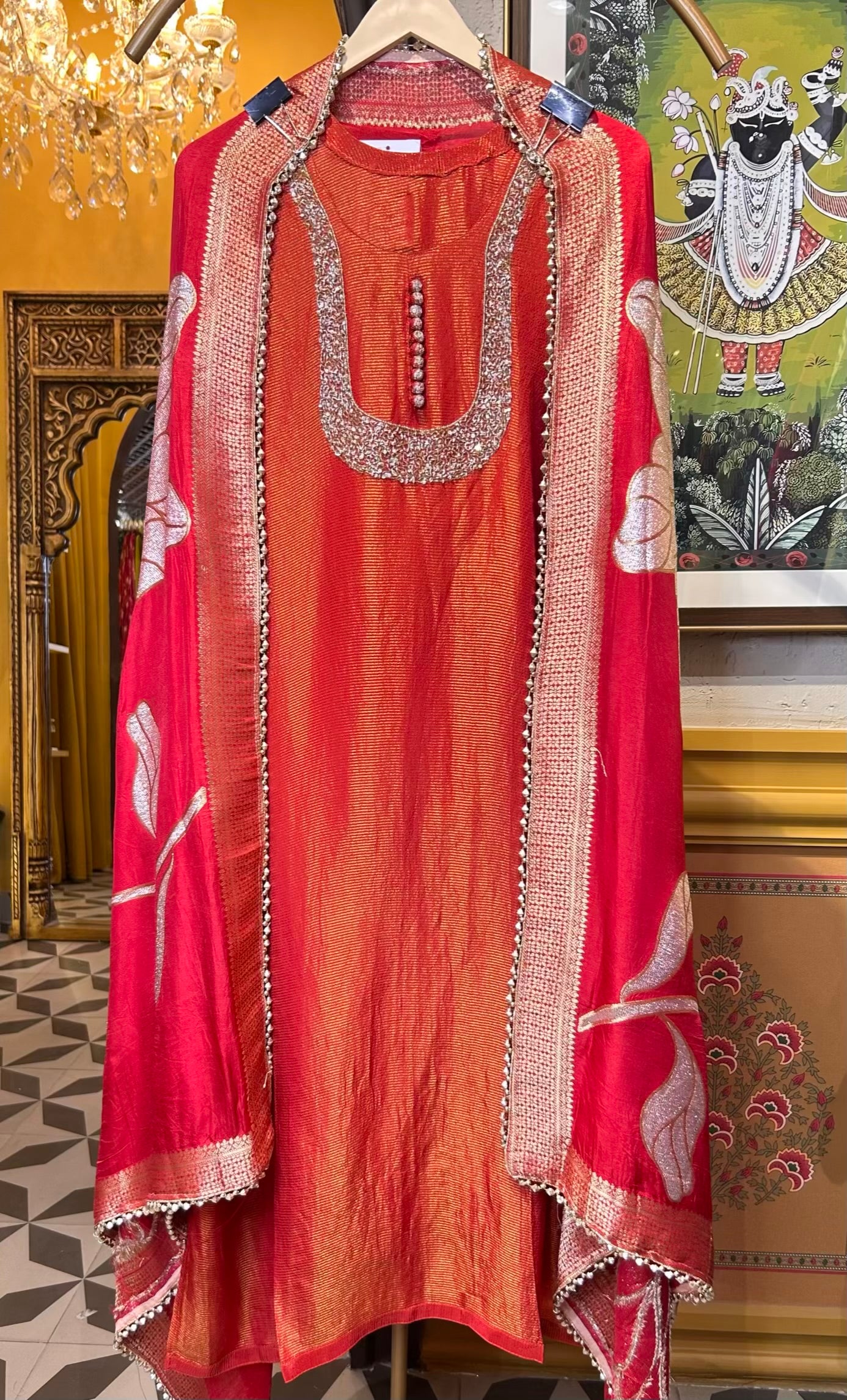 Roshni-e-Naaz