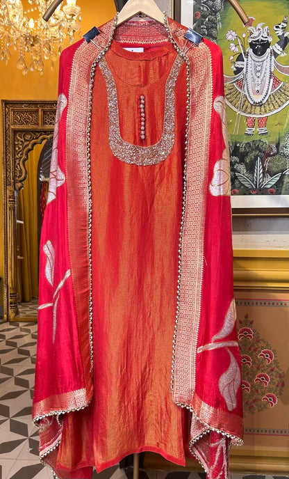 Roshni-e-Naaz