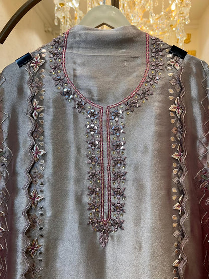 Averiha Brocade Suit (Lavender)