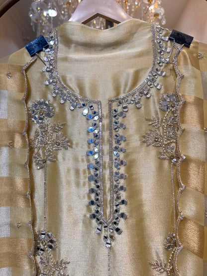 Zehraani Sequin Naqsh Suit (Yellow)