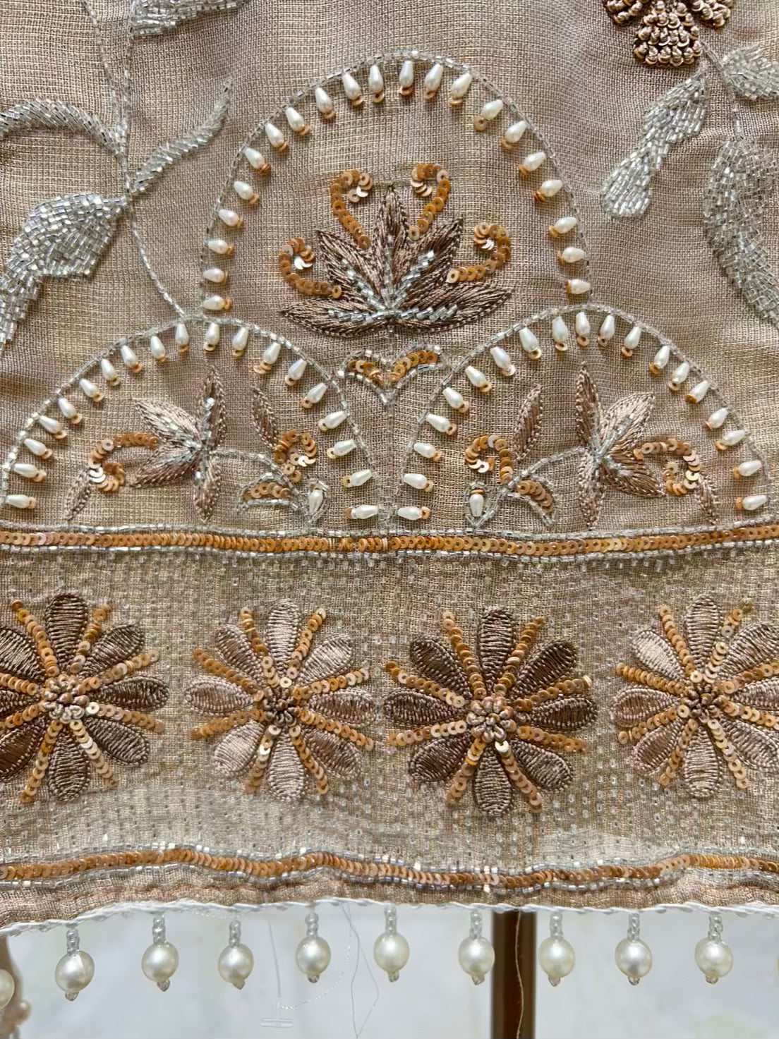 Zarehza Cutdana Élan Suit (Beige)