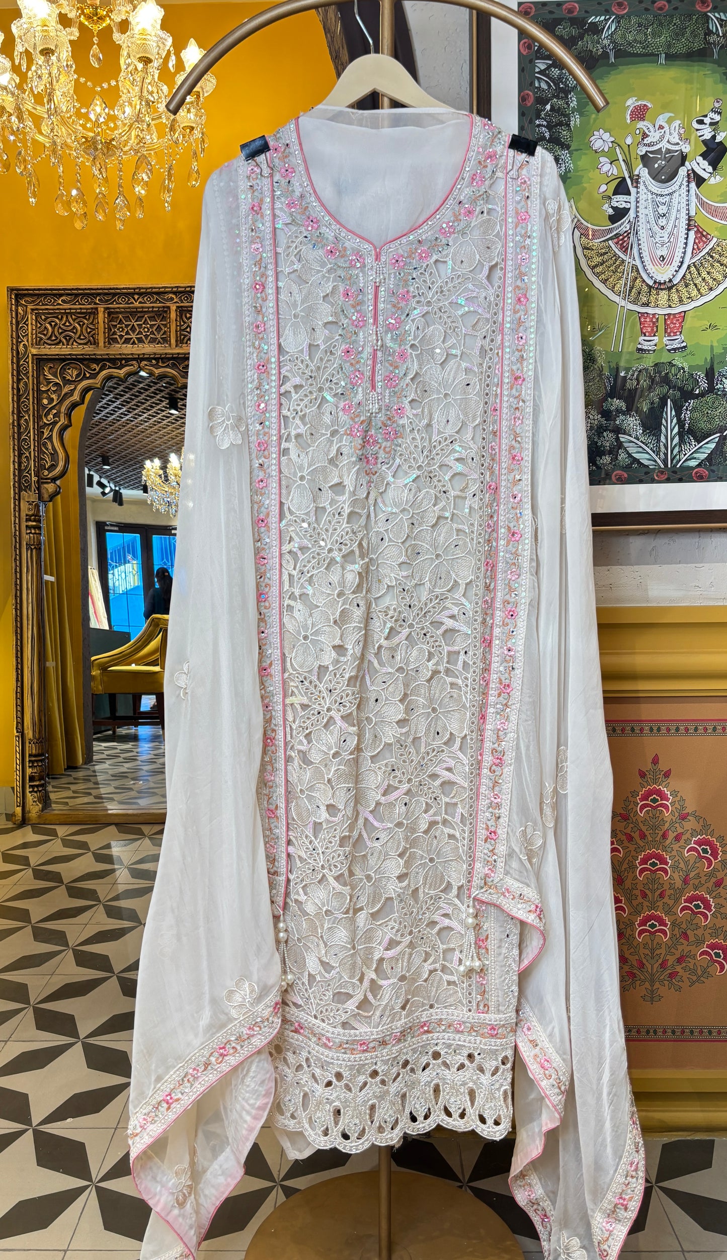 Taraash – The Mirror Muse Suit