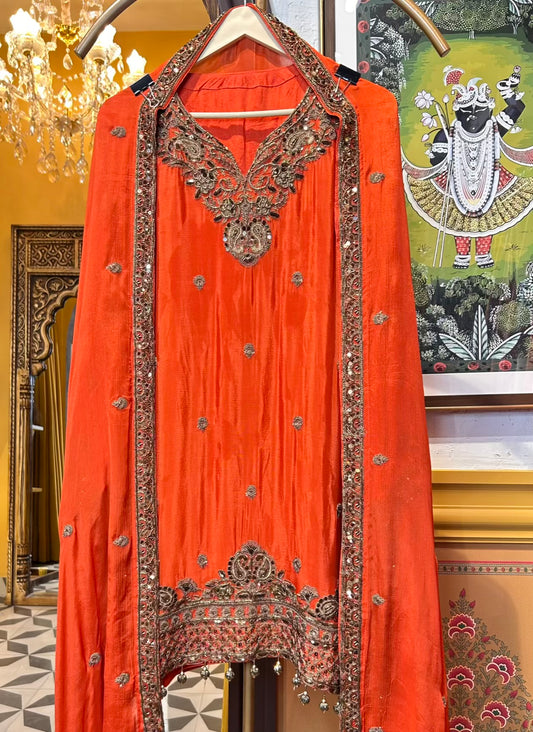 Samaira Étoile Suit