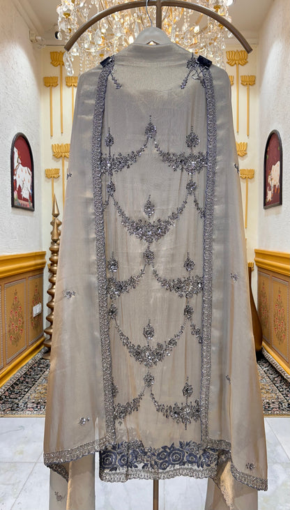 Elanora Royale Suit