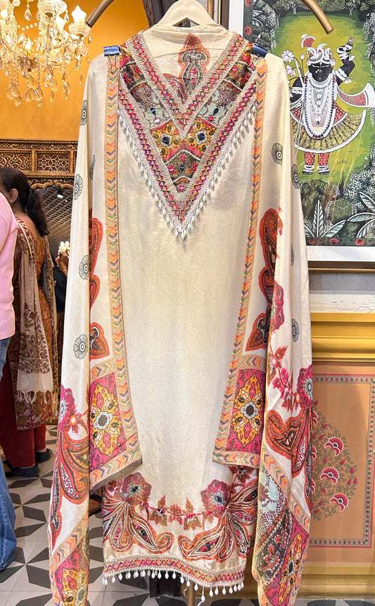 Tajwar Jamdhani Suit