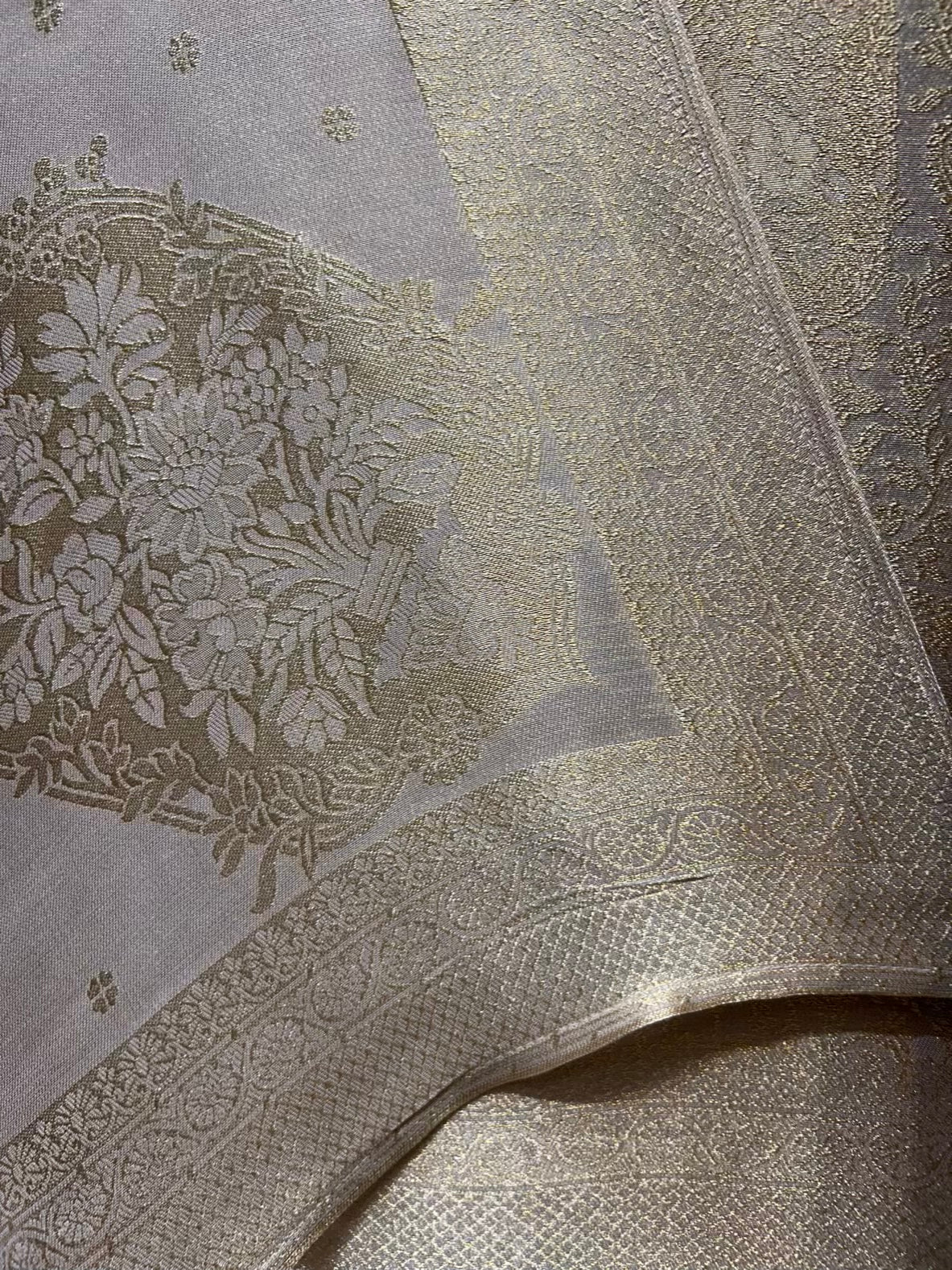 Sahira Zari Brocade Suit (Beige)