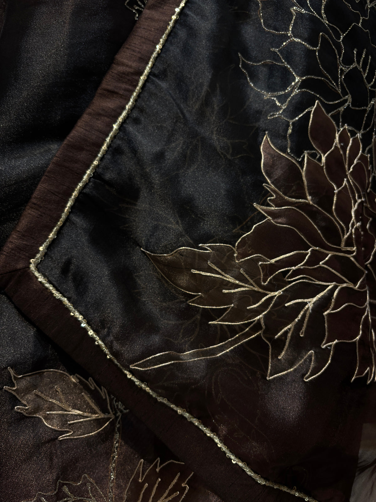 Zarvaan Organza Suit