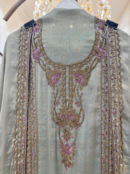 Roshnara Threads Suit