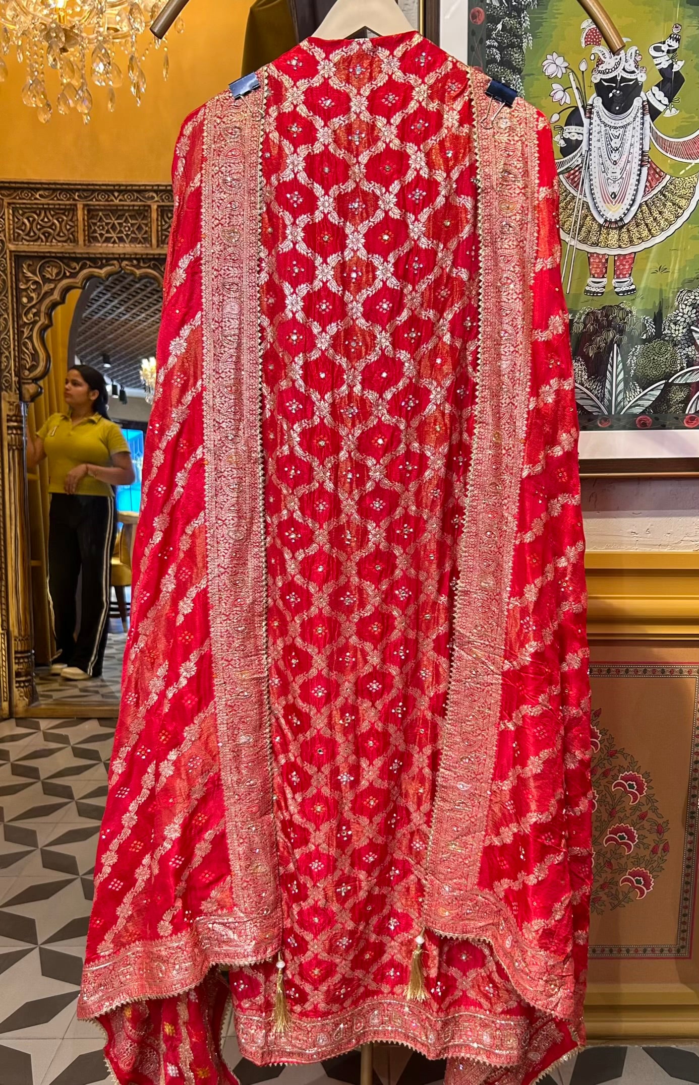 Noor-e-Raah (Red)