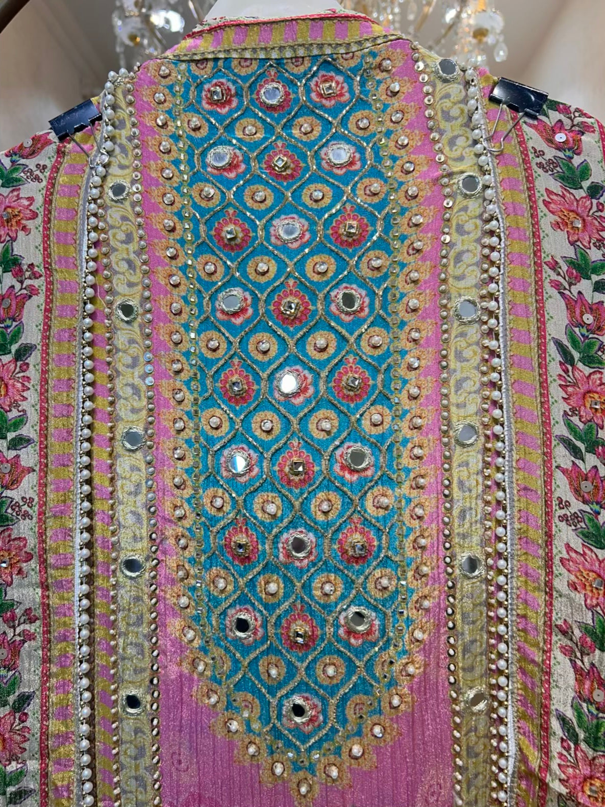 Meherveen Tissue Print Suit (Lavender)