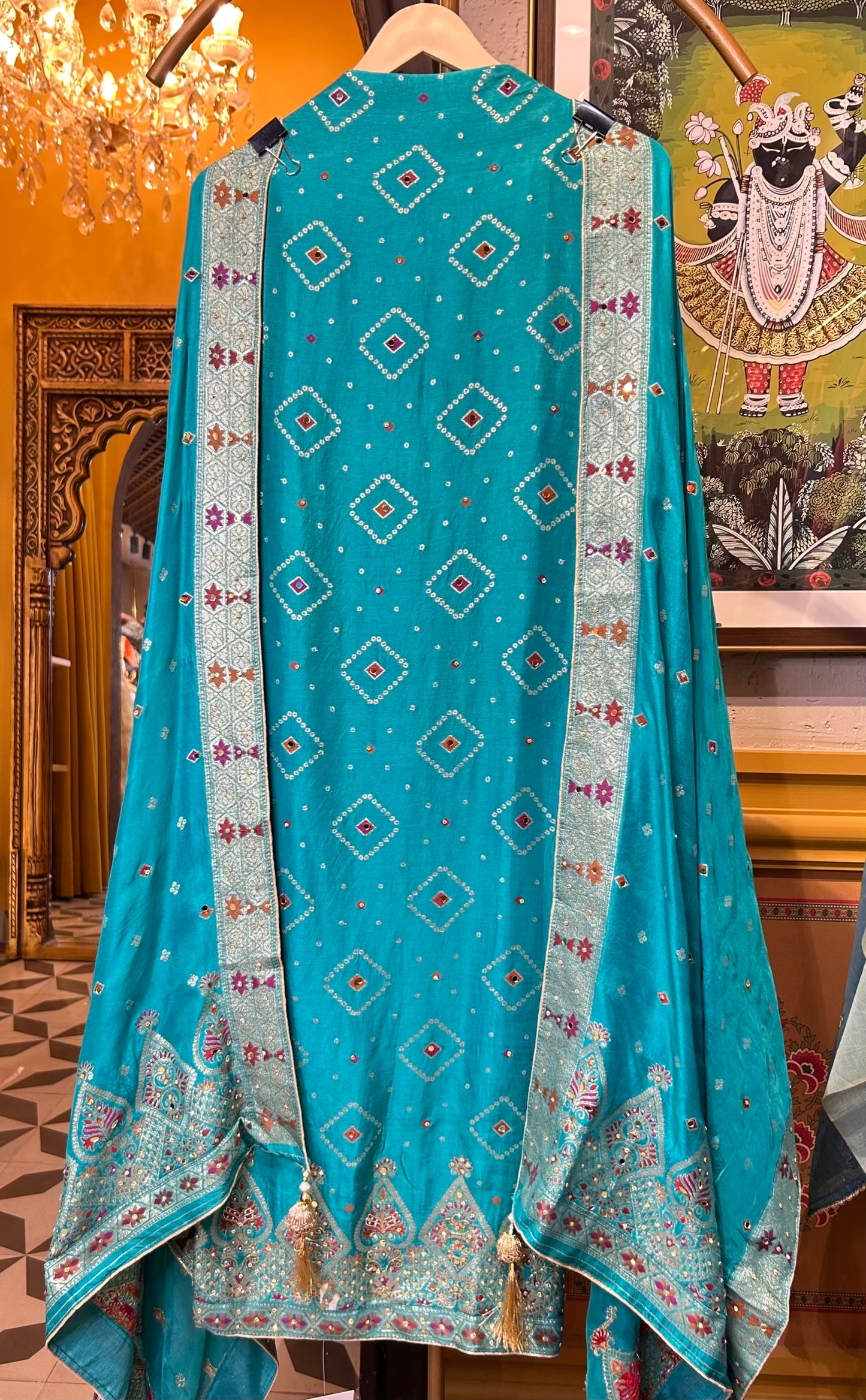 Khwabgah Bandhani Suit (Turquoise)