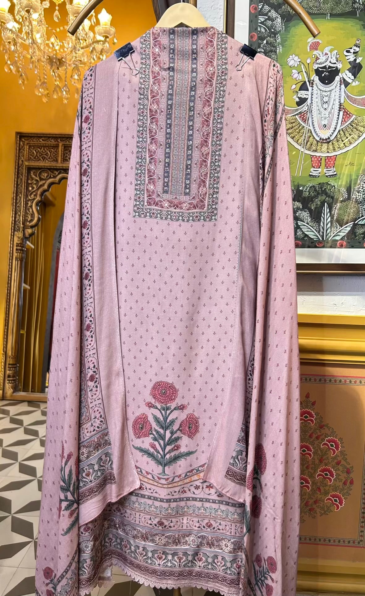 Zaybira Pashmina Suit (Pink)