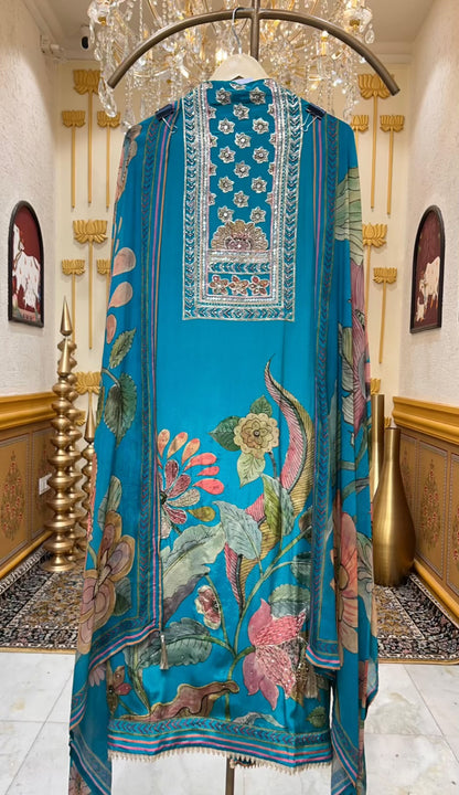 Aarifa Grace Printed Suit (Blue)