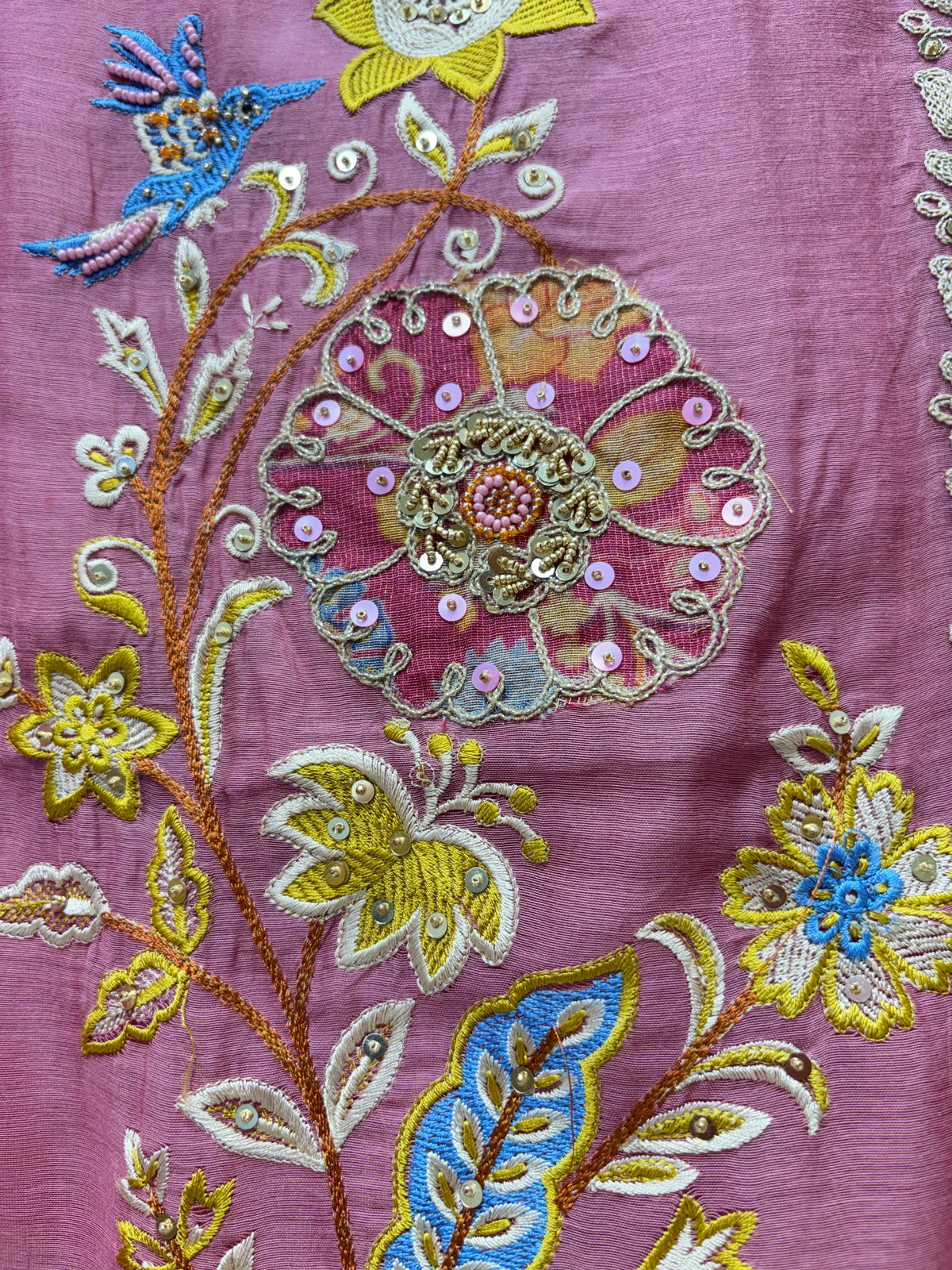 Vedaara Mul Chanderi Suit