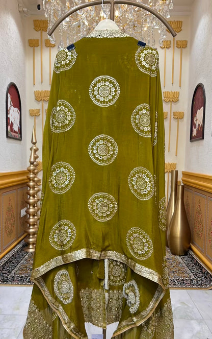 Saanjh Chinnon Loom Suit (Green)