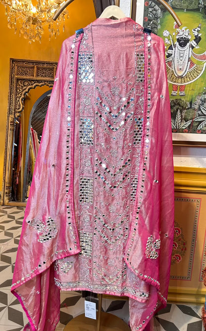 Rimzara Éclat Suit (Pink)