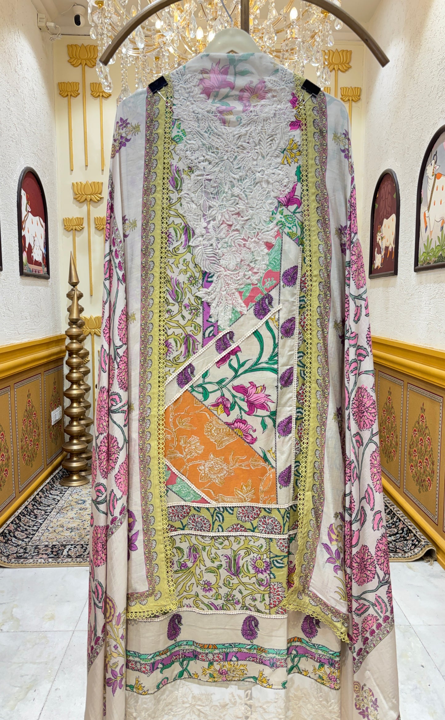 Roshira Printed Muslin Suit