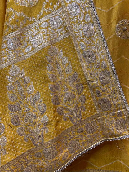 Noor-e-Jhilkar (Yellow)