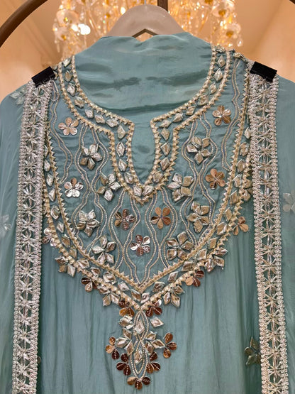 Eshira Gota Charm Suit (Sea Green)