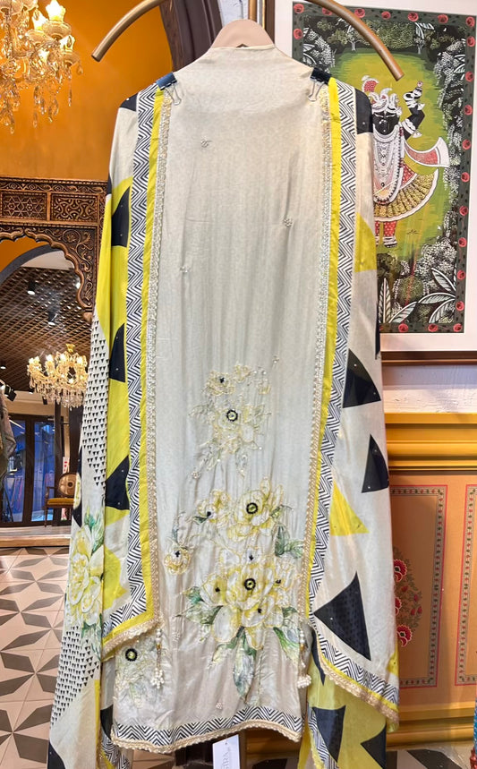 Zarelia BloomWork Suit