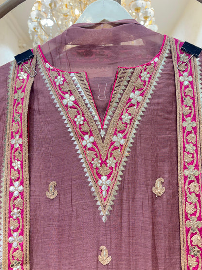 Anika Mul Chanderi Suit