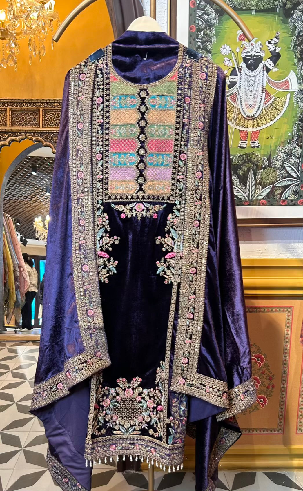 Ferozara Velvet Suit (Purple)