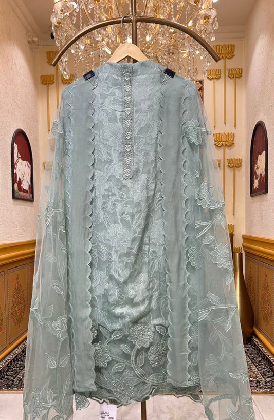 Elina Appliqué Veil Suit (Powder Green)