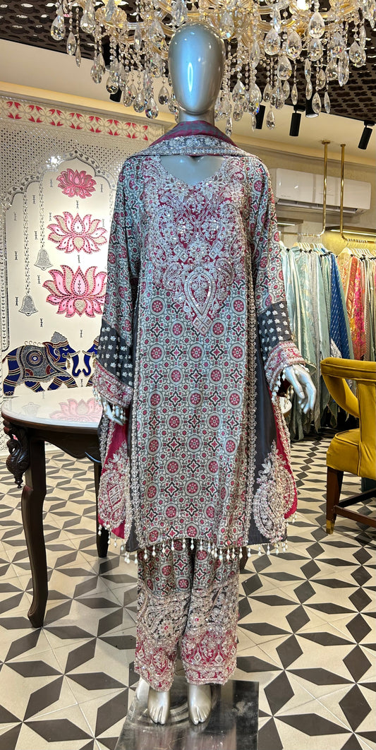 Adaa-e-Shahi Pakistani Choga