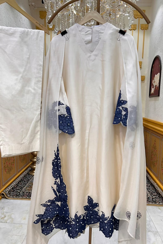 Elvora Appliqué Anarkali Set