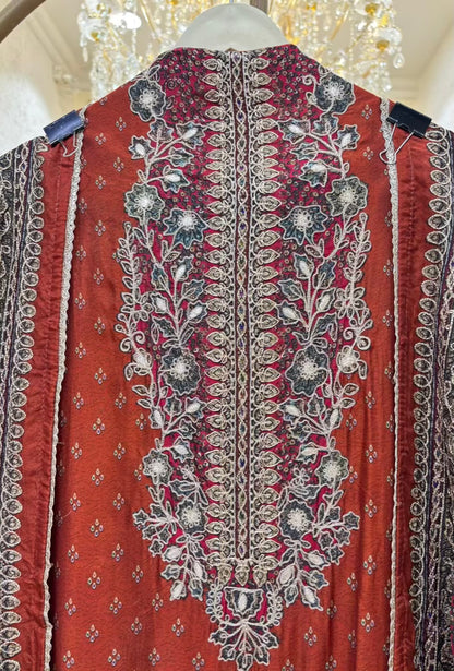 Vira Zari Crepe Suit