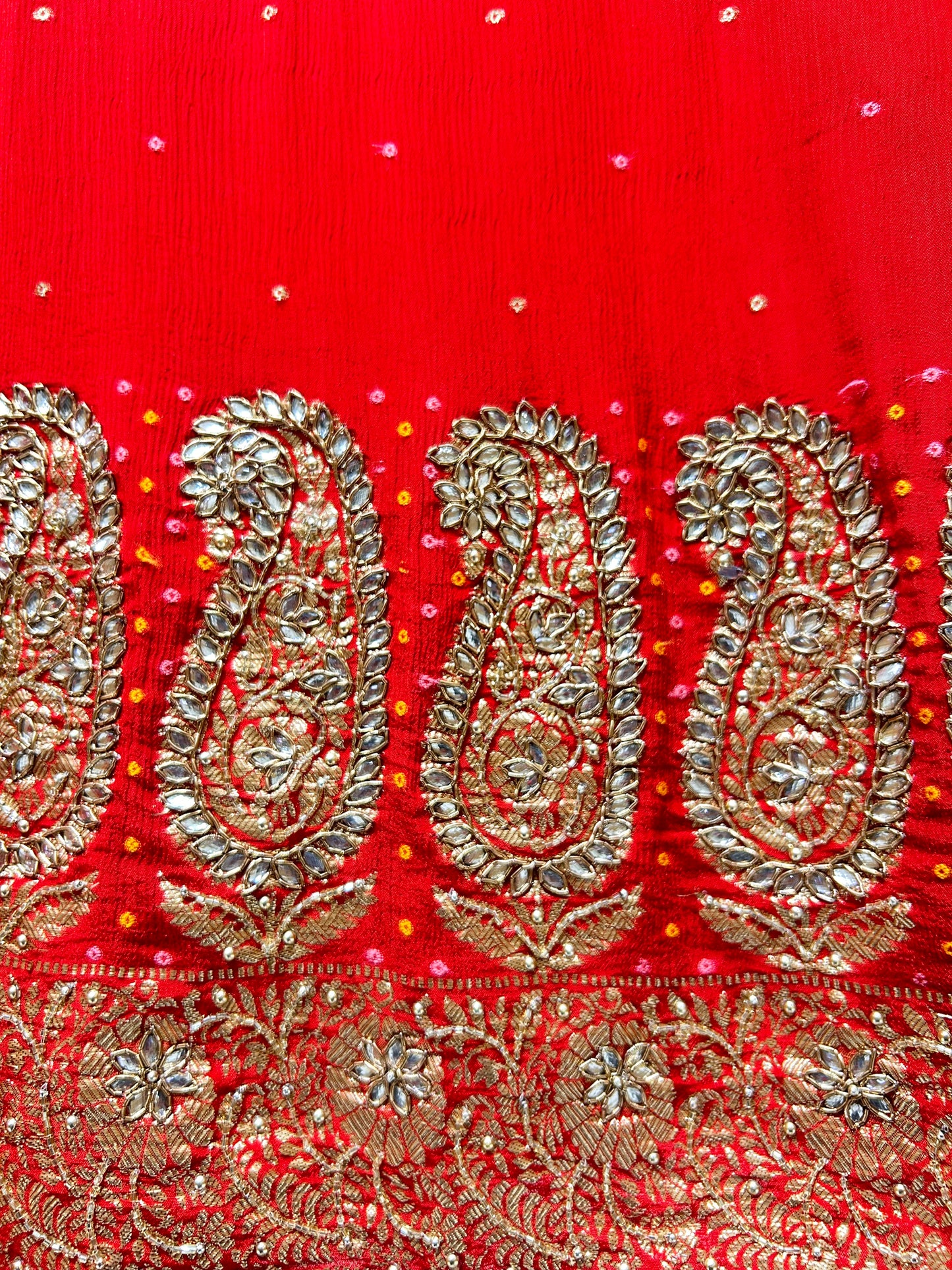 Zareva Bandhani Suit