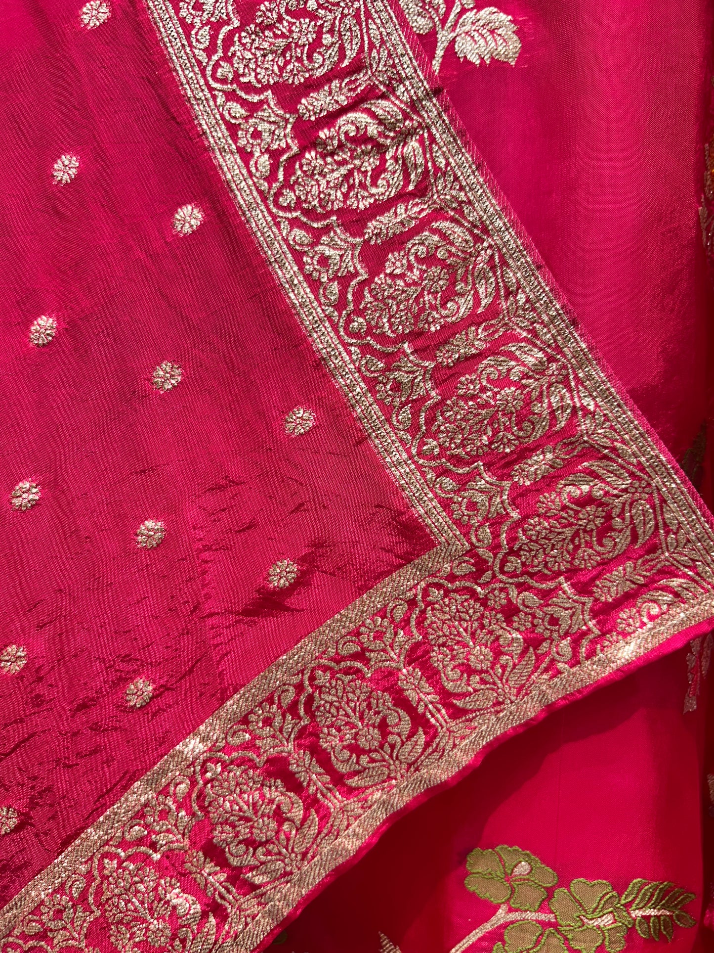 Nooran Kashi Suit