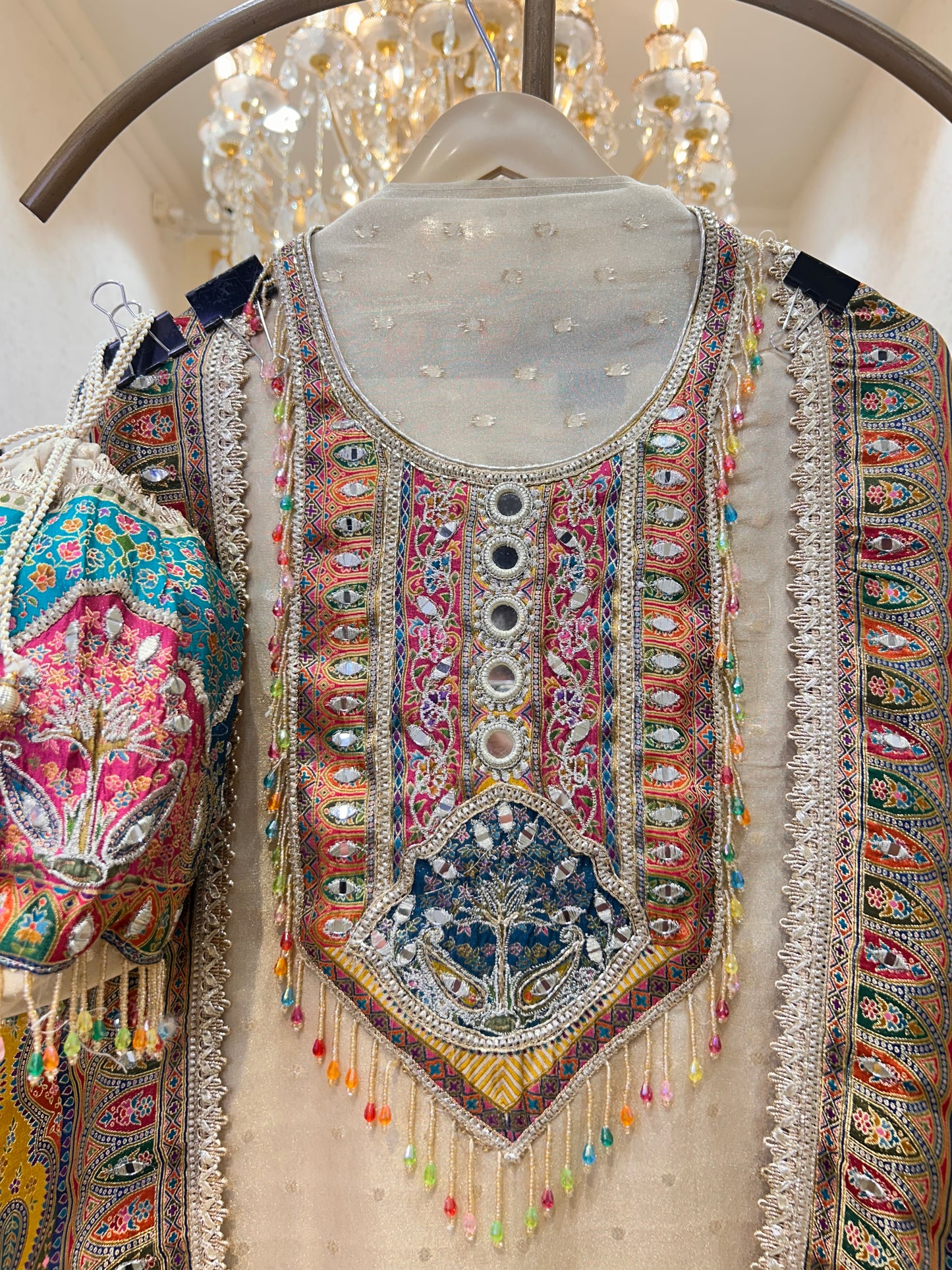 Meher Aaina Suit
