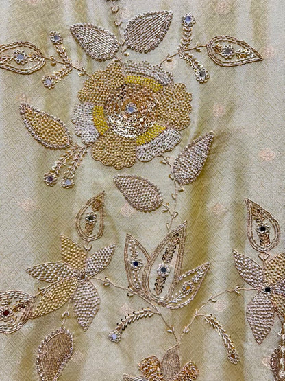 Mehrisa Shimmer Banarasi Suit