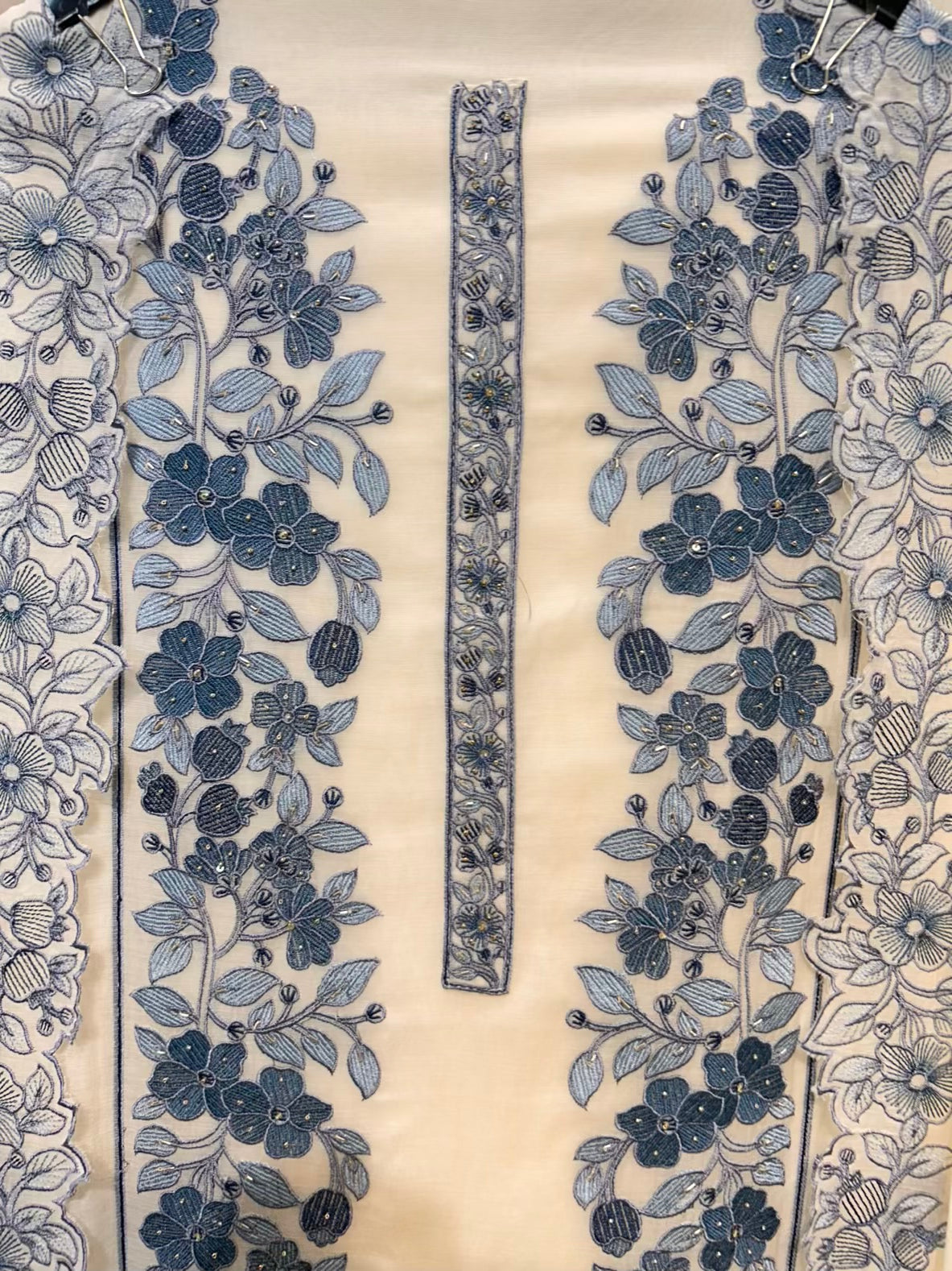Mehveen Chanderi Mul Suit (Beige & Blue)