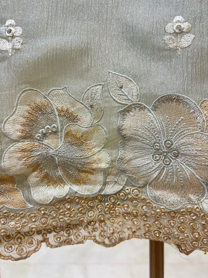 Mahira Stonecraft Suit