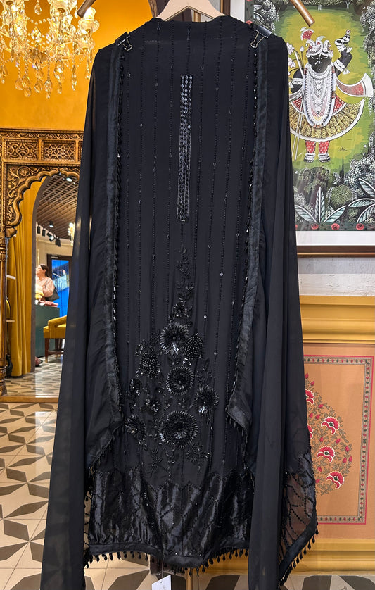 Mahira Black Beauty Organza Suit