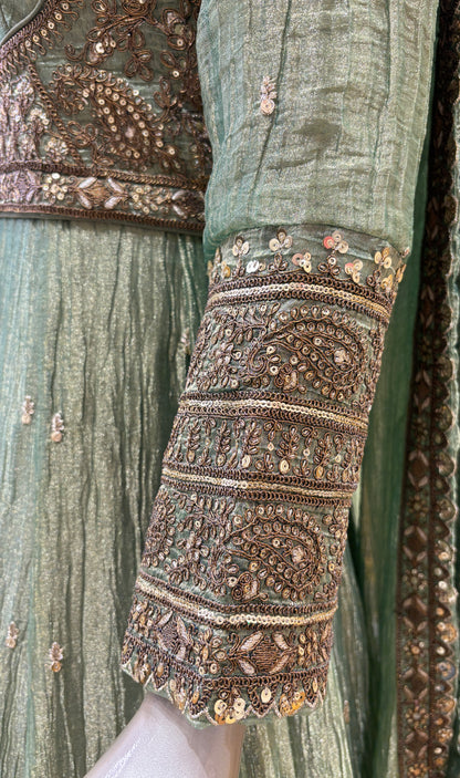 Jashnara Anarkali Set