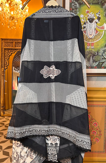Vyanika Muslin Suit