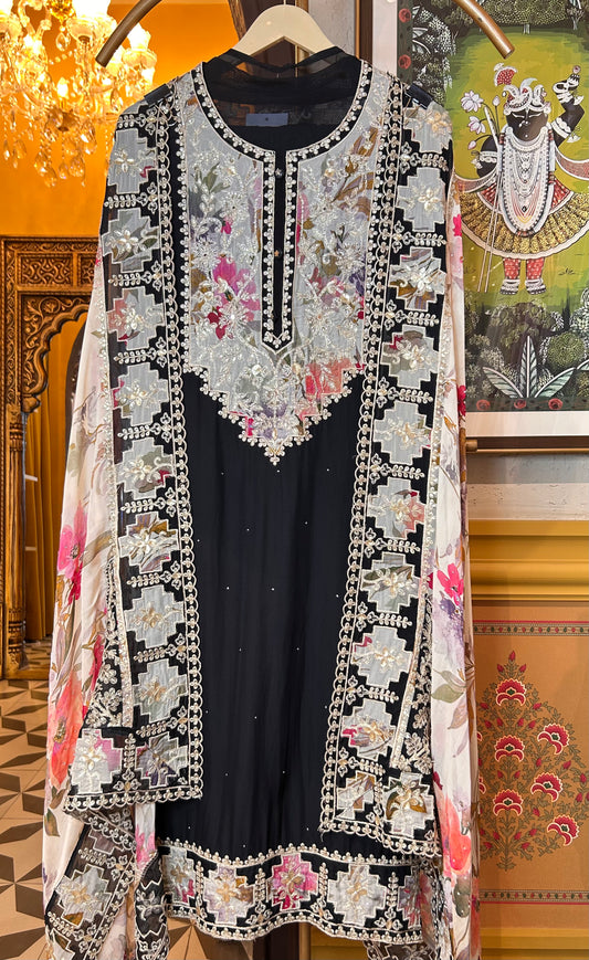 Aafreen Organza Suit (Black)