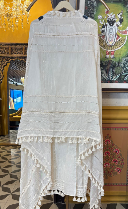 Zehra Mul Suit