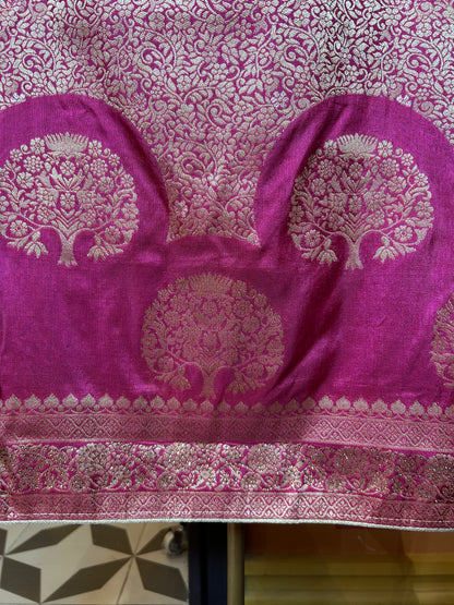 Royal wave of Baranasi suit (Wine)