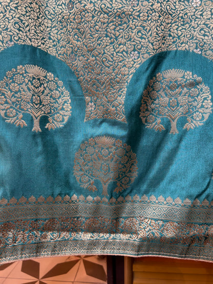 Royal wave of Baranasi suit (Blue)