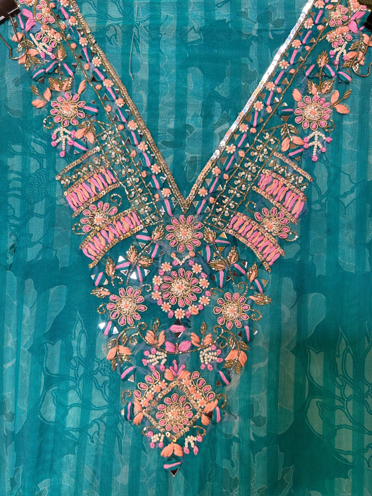 Silken shine organza suit(Blue)