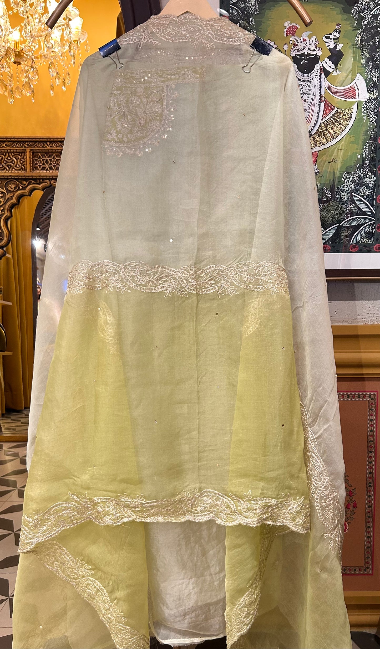 Zarqa Aari Organza Suit