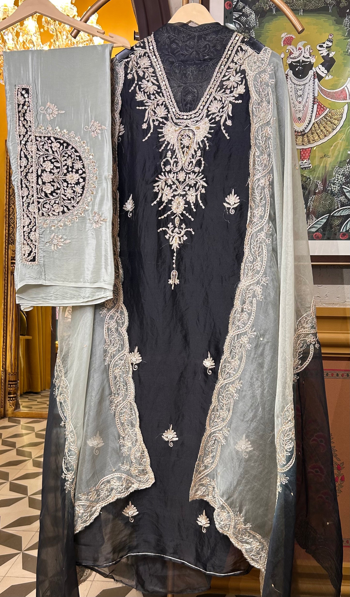 Zarqa Aari Organza Suit (Black)