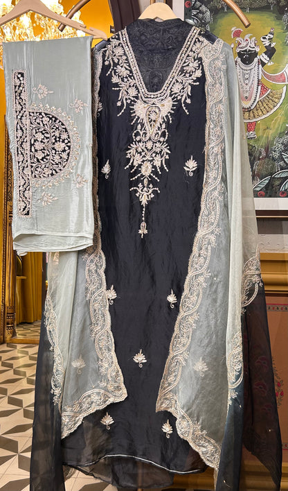 Zarqa Aari Organza Suit (Black)